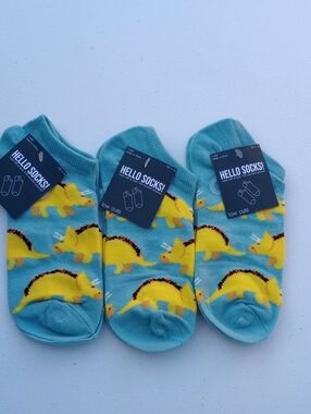 Hello Socks! Yellow Triceratops Low Cut Socks on Aqua 3 Pairs